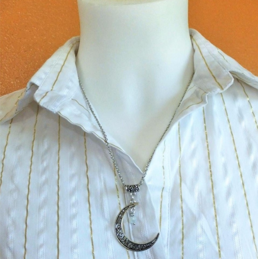 HANDMADE Crescent Moon crystal star necklace